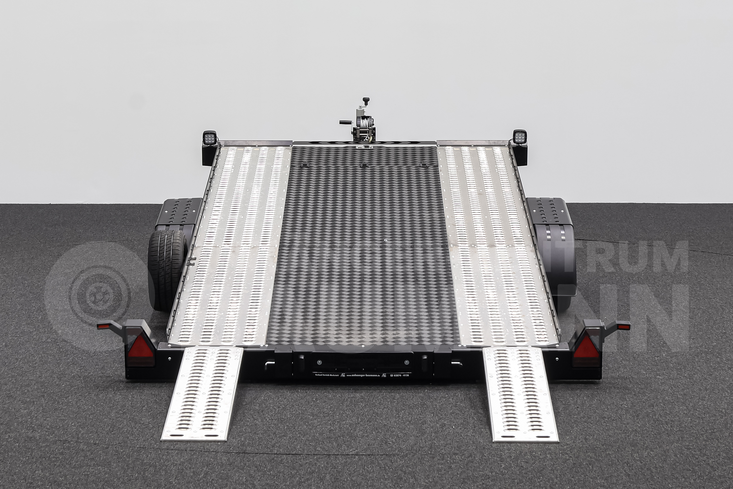 LORRIES PLAXX27-4520