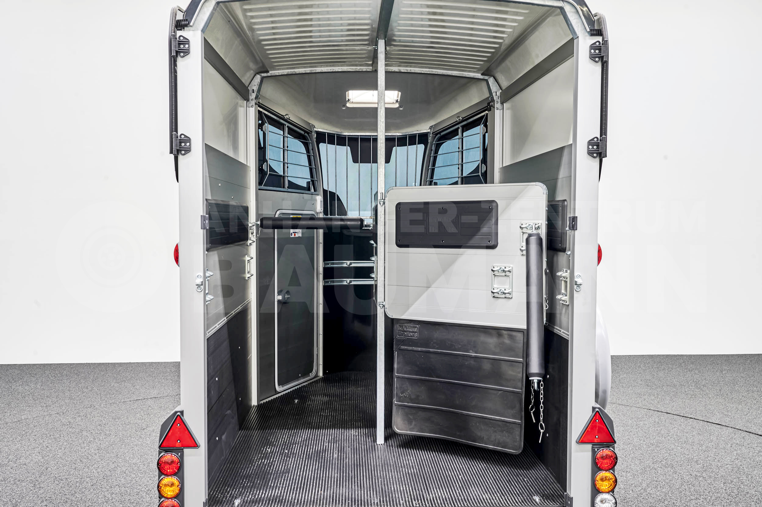 IFOR WILLIAMS HBX 506 | SCHWARZ