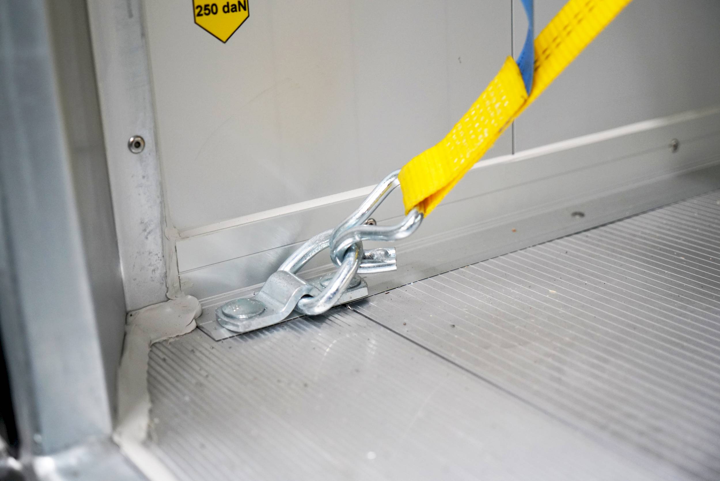 CHEVAL LIBERTE DEBON C800 ALU ROADSTER