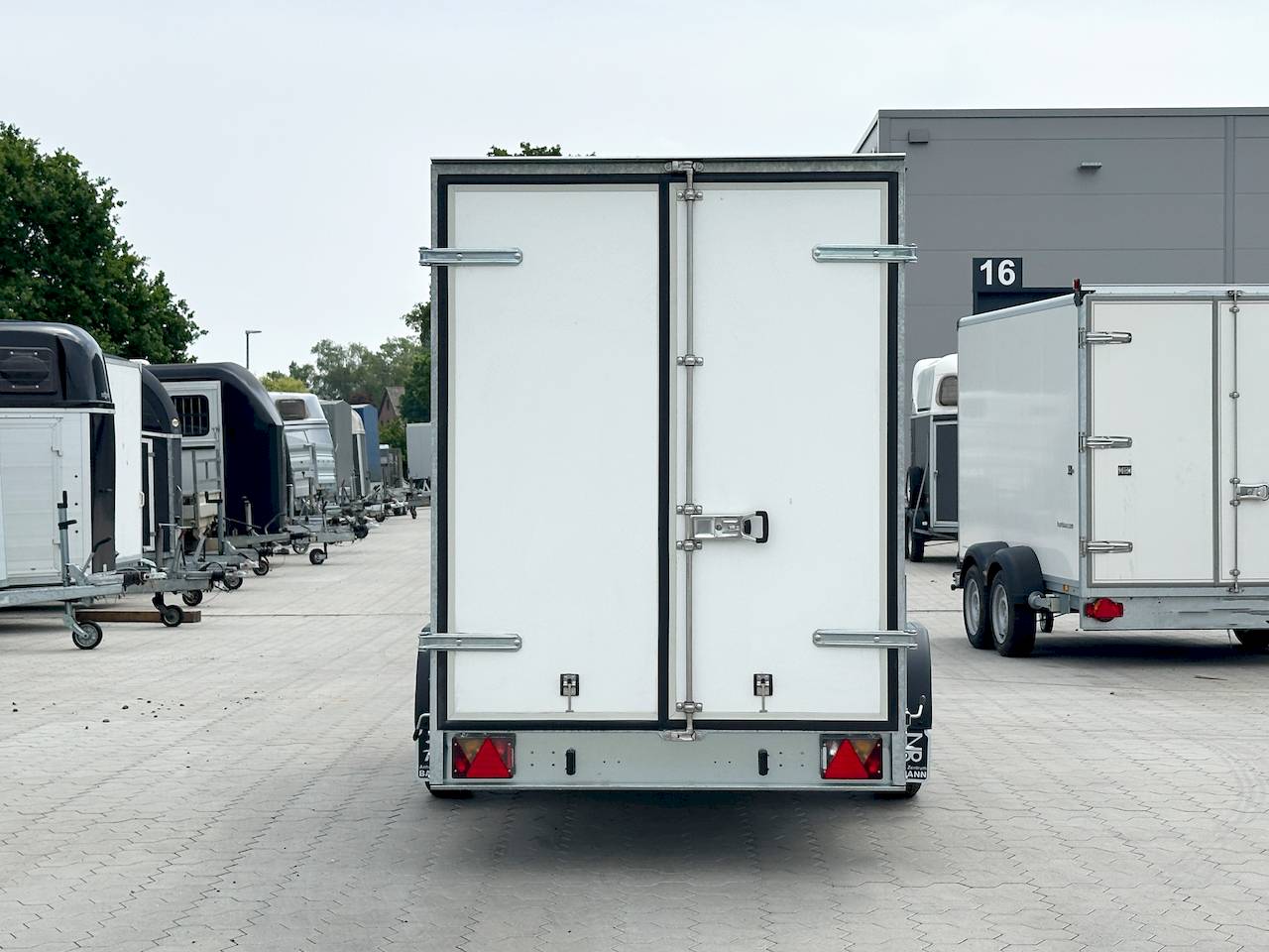 BLYSS F1336HD | SEITENTÜR