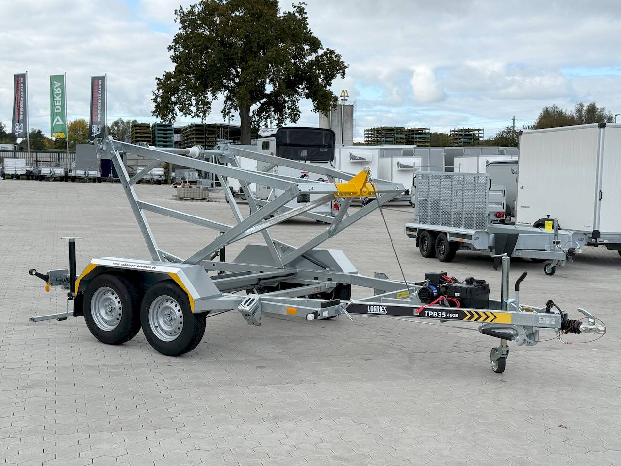 LORRIES TPB35-4925 | E-WINDE
