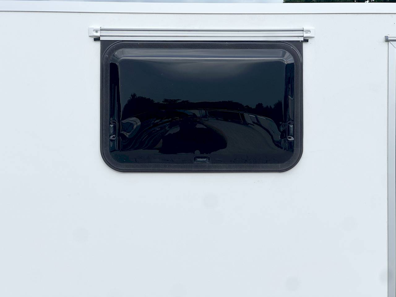 BLYSS F1330HD | SEITENTÜR | FENSTER