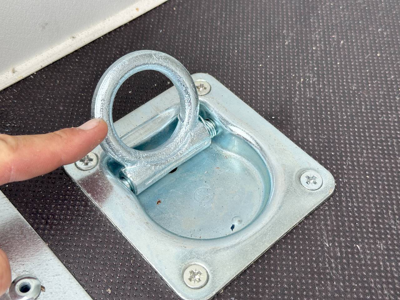 BLYSS F1336HD | SEITENTÜR