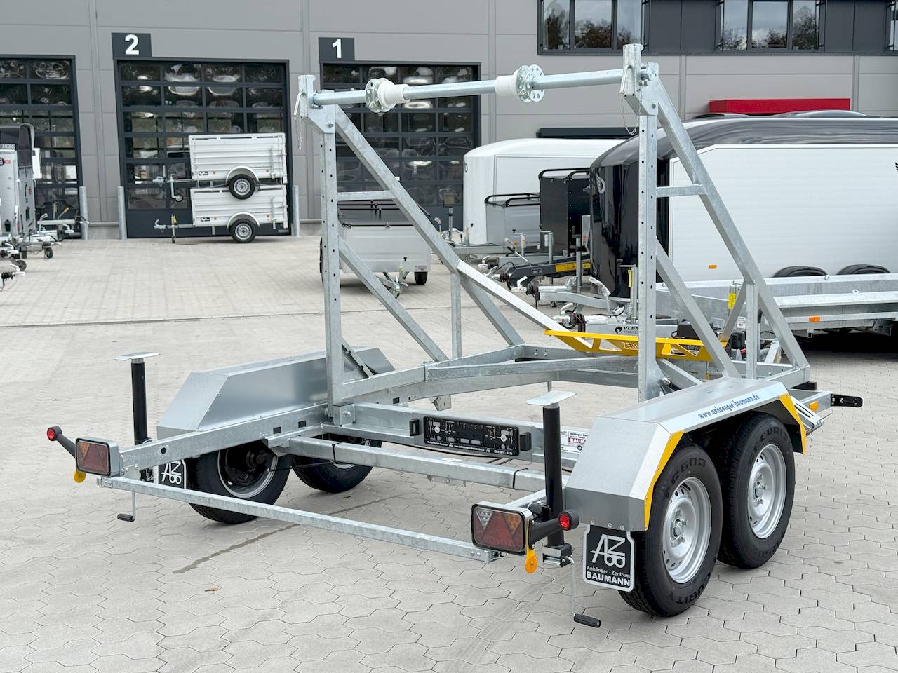 LORRIES TPB35-4925 | E-WINDE