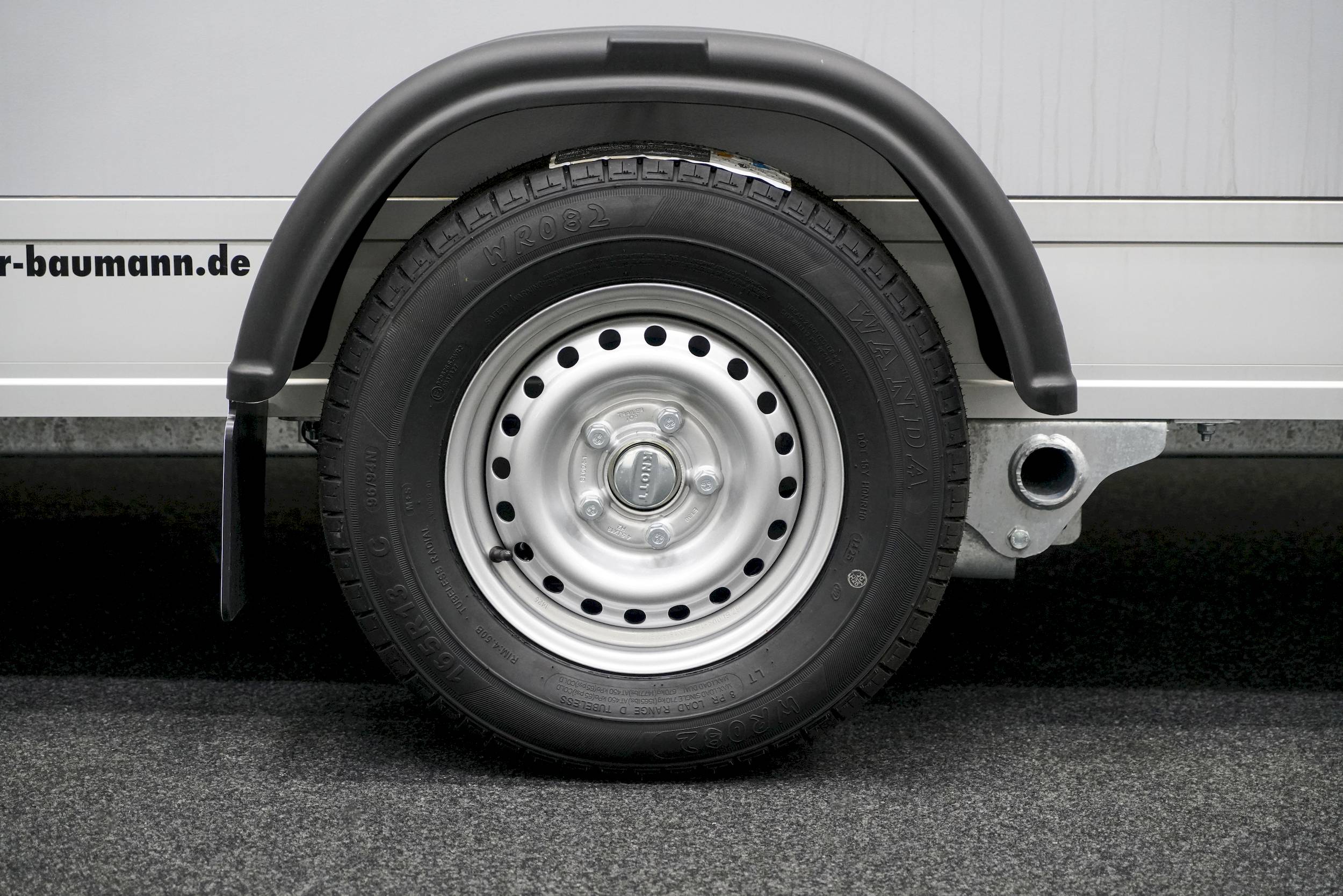 CHEVAL LIBERTE DEBON C400 WABENKERN ROADSTER