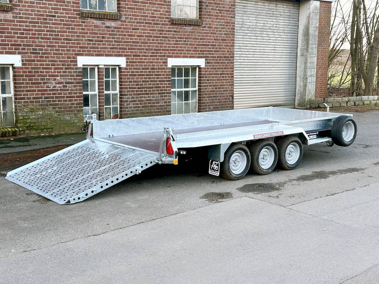 BRIAN JAMES GENERAL PLANT 551-4018-35-3-12 | TRIDEM | SCHWERLASTRAMPE