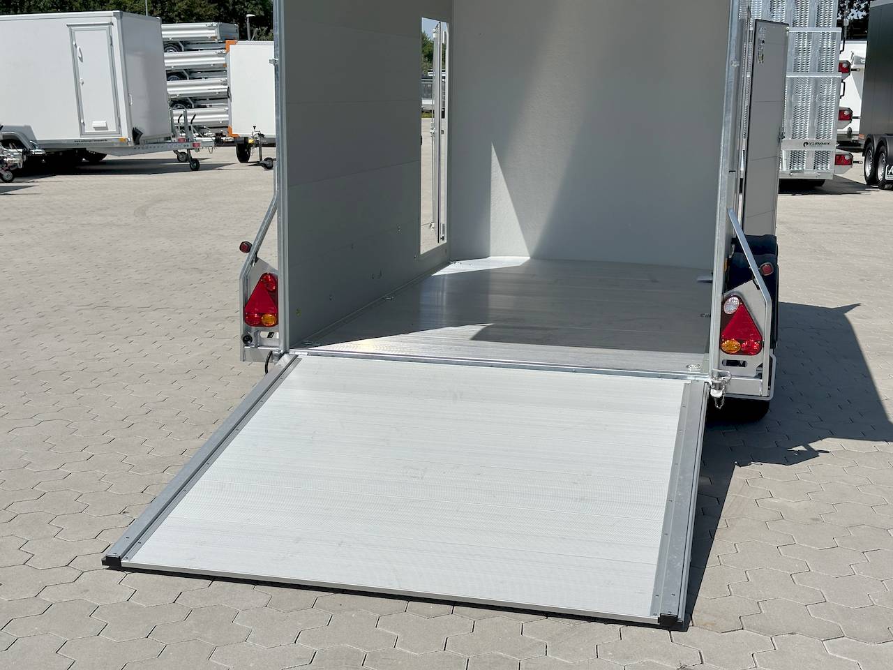 CHEVAL LIBERTE DEBON C500 ALU ROADSTER