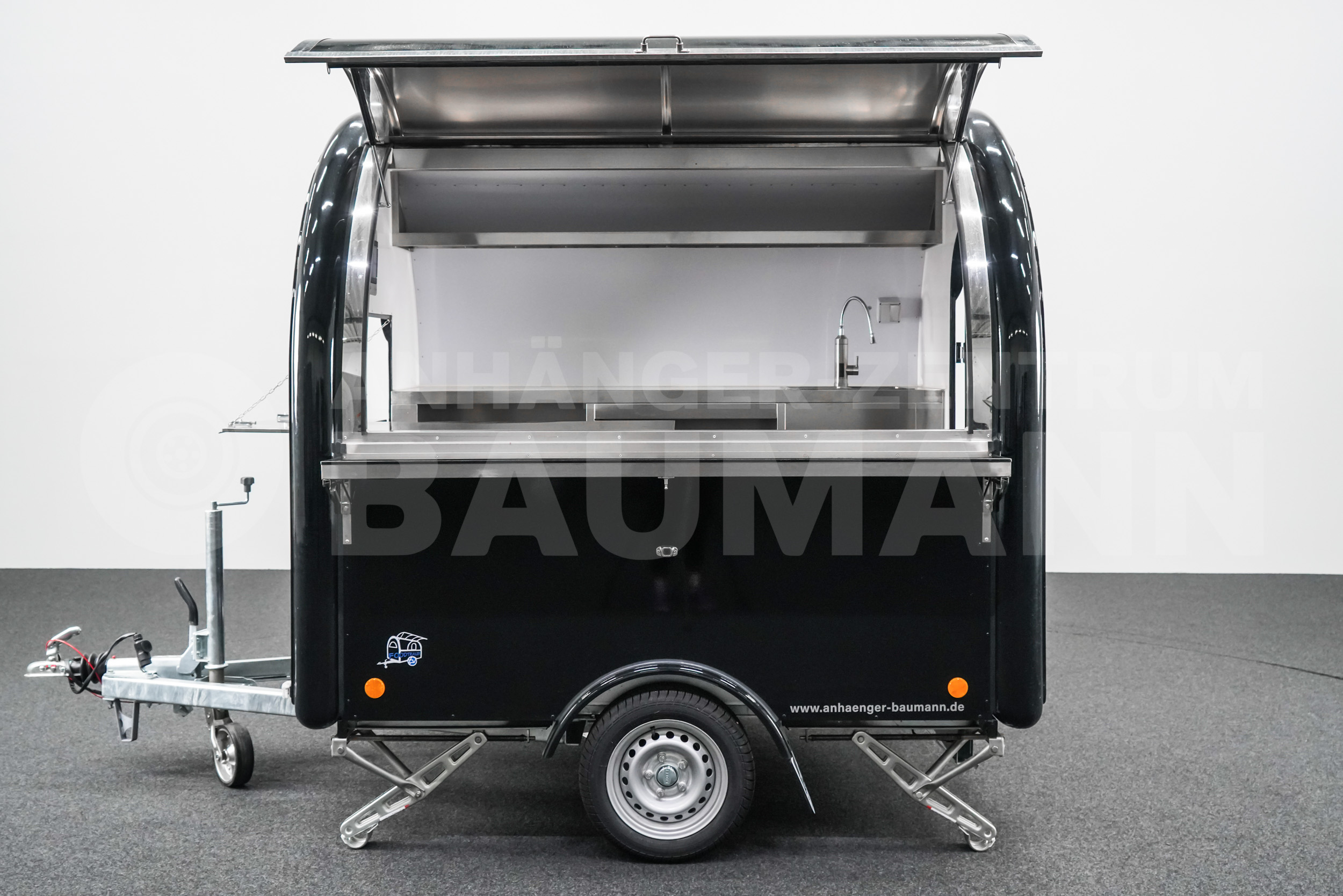 TPV TRAILER FOODTRAILER
