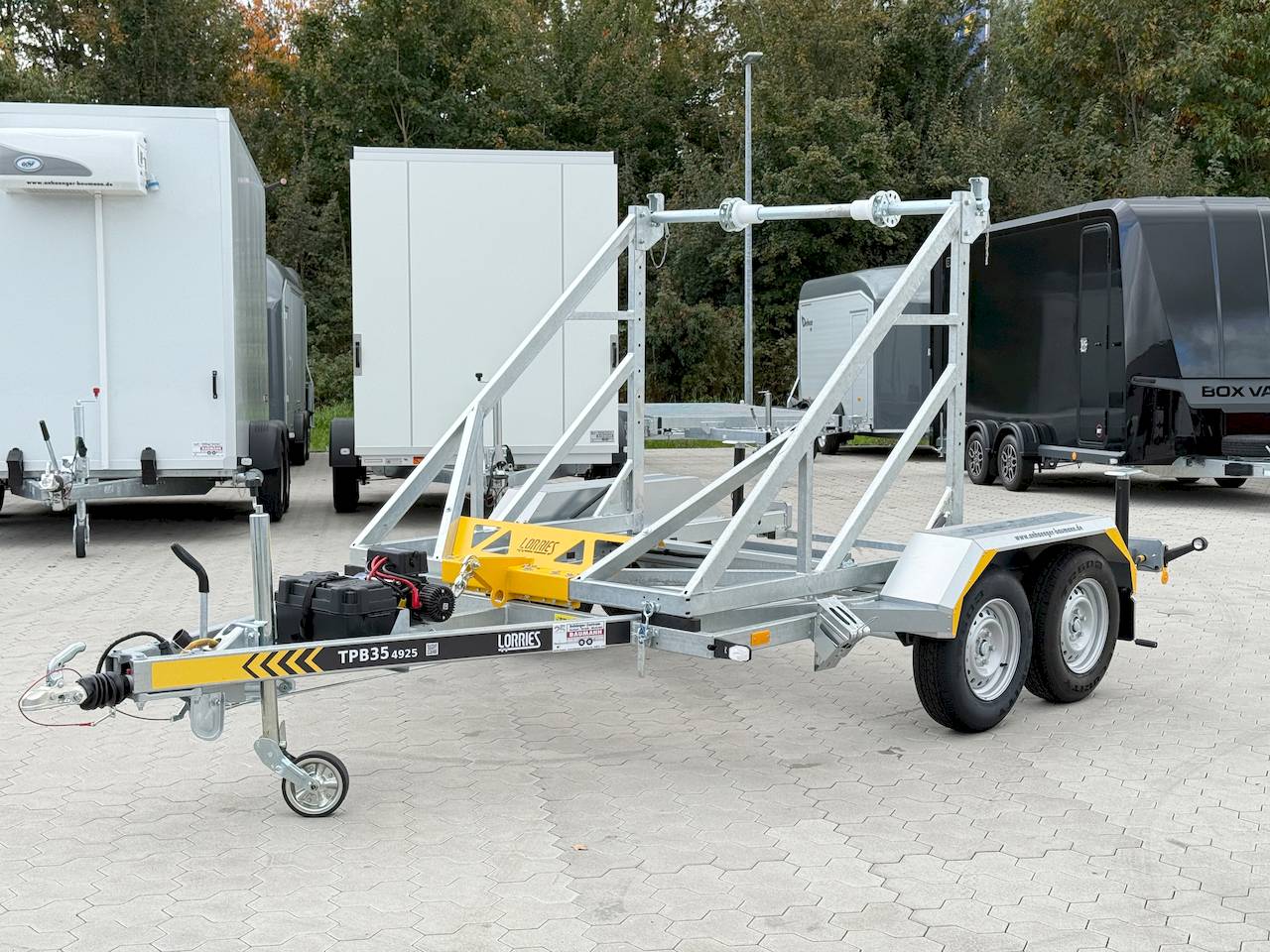 LORRIES TPB35-4925 | E-WINDE