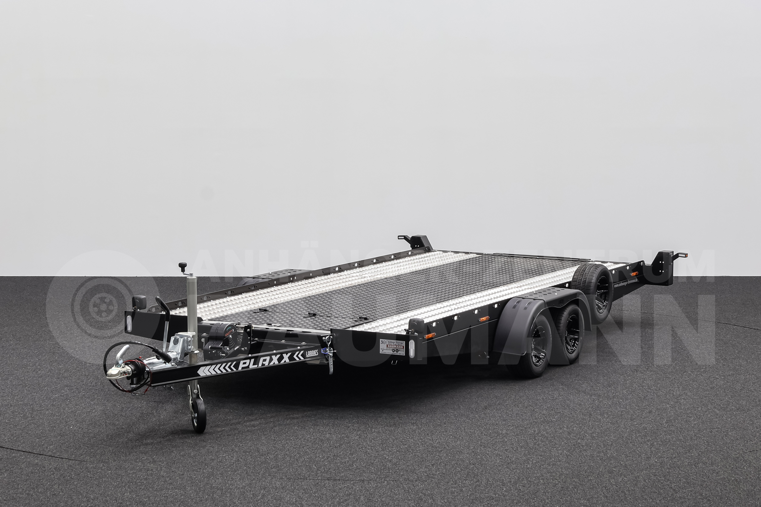 LORRIES PLAXX27-4520