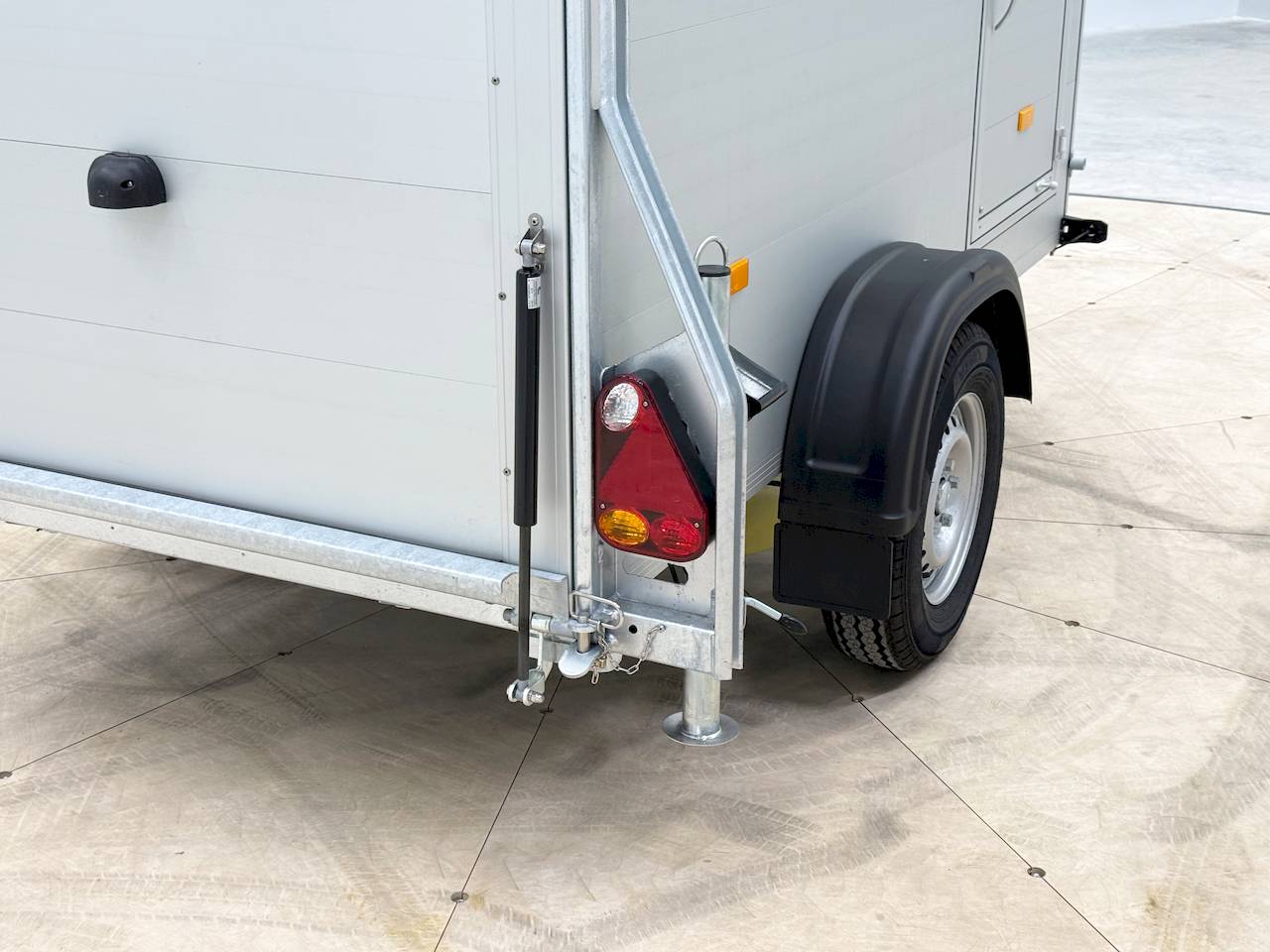 CHEVAL LIBERTE DEBON C255 V2 ALU