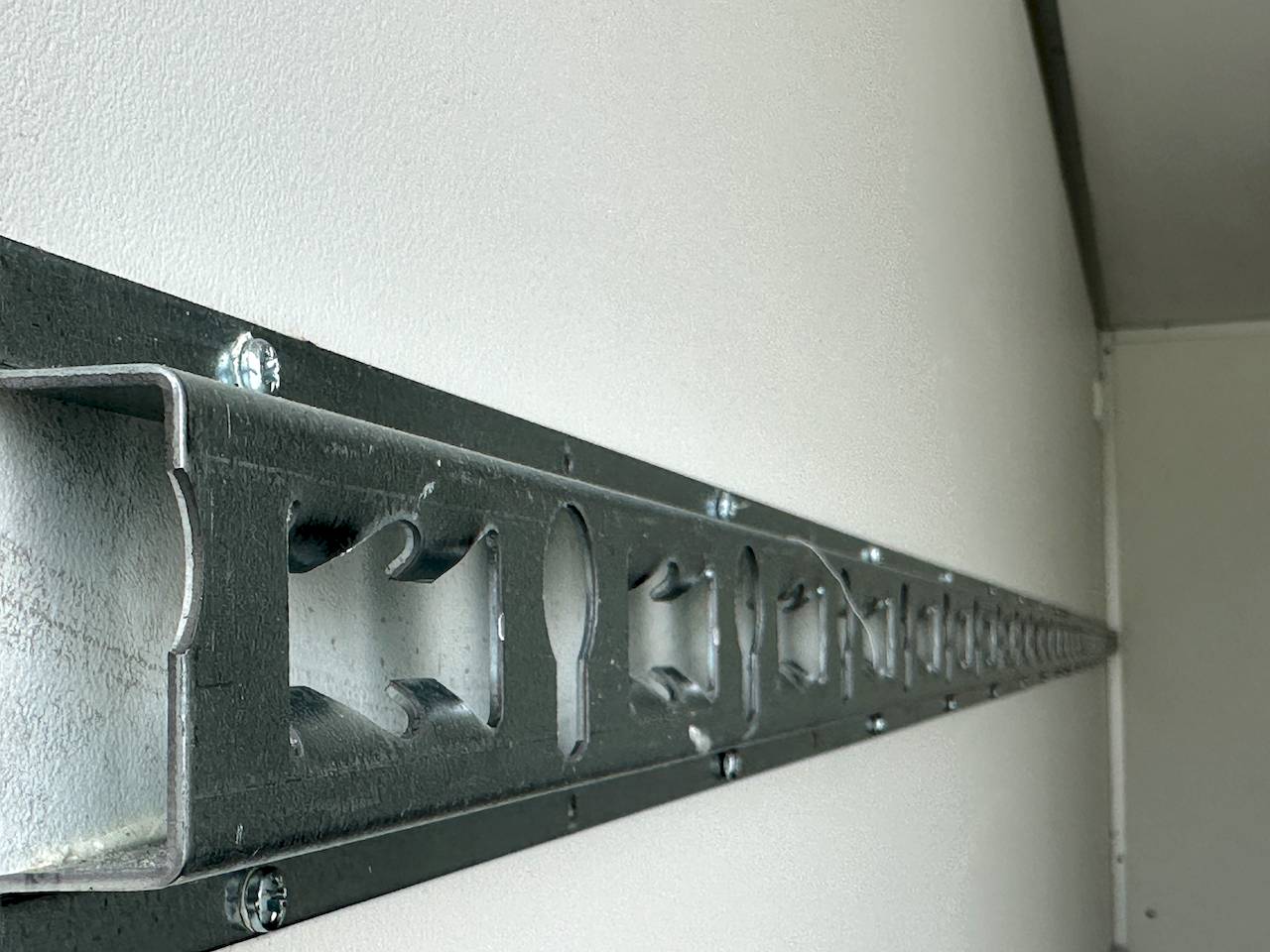 BLYSS F1336HD | SEITENTÜR