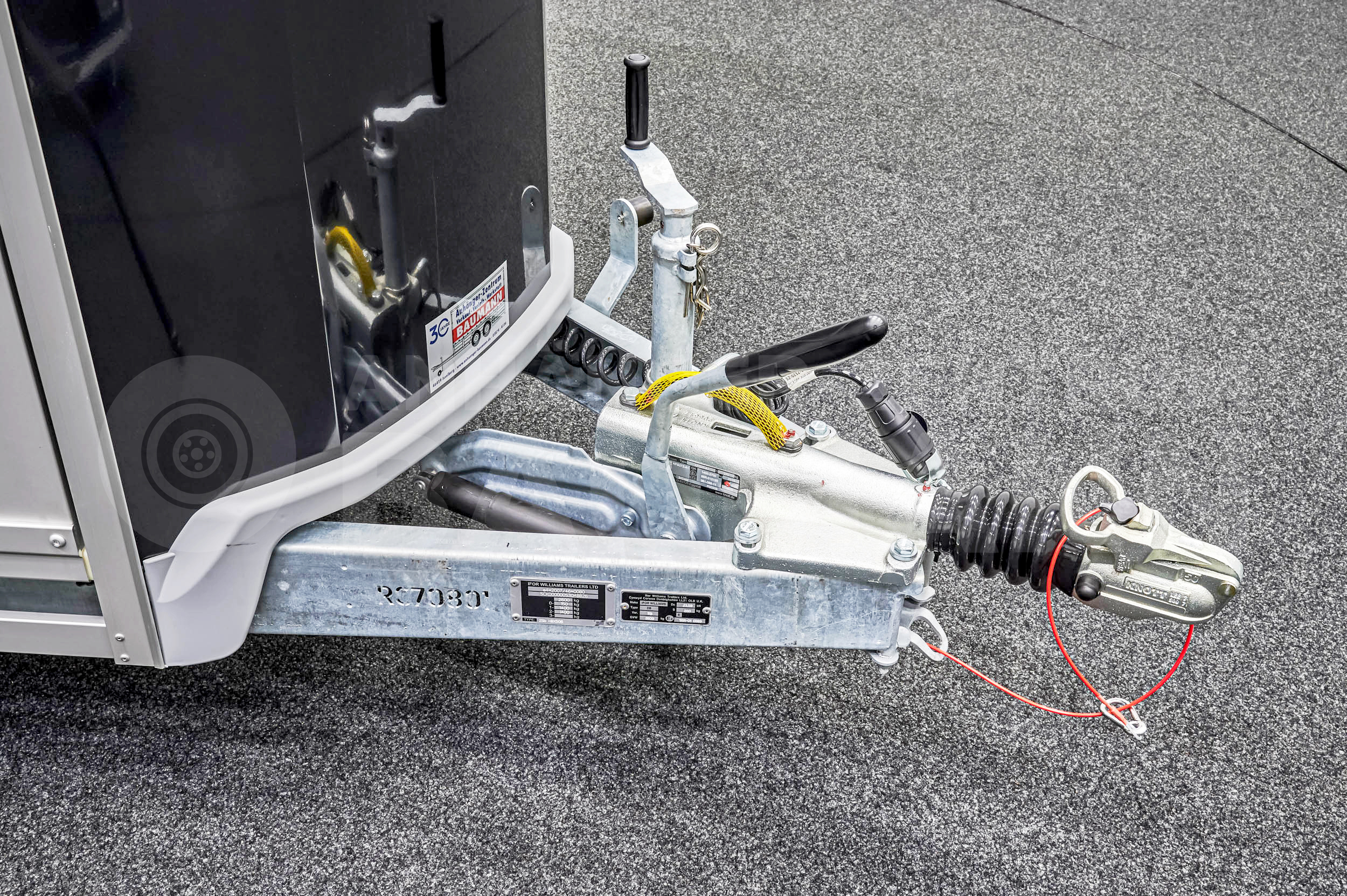 IFOR WILLIAMS HBX 506 | SCHWARZ