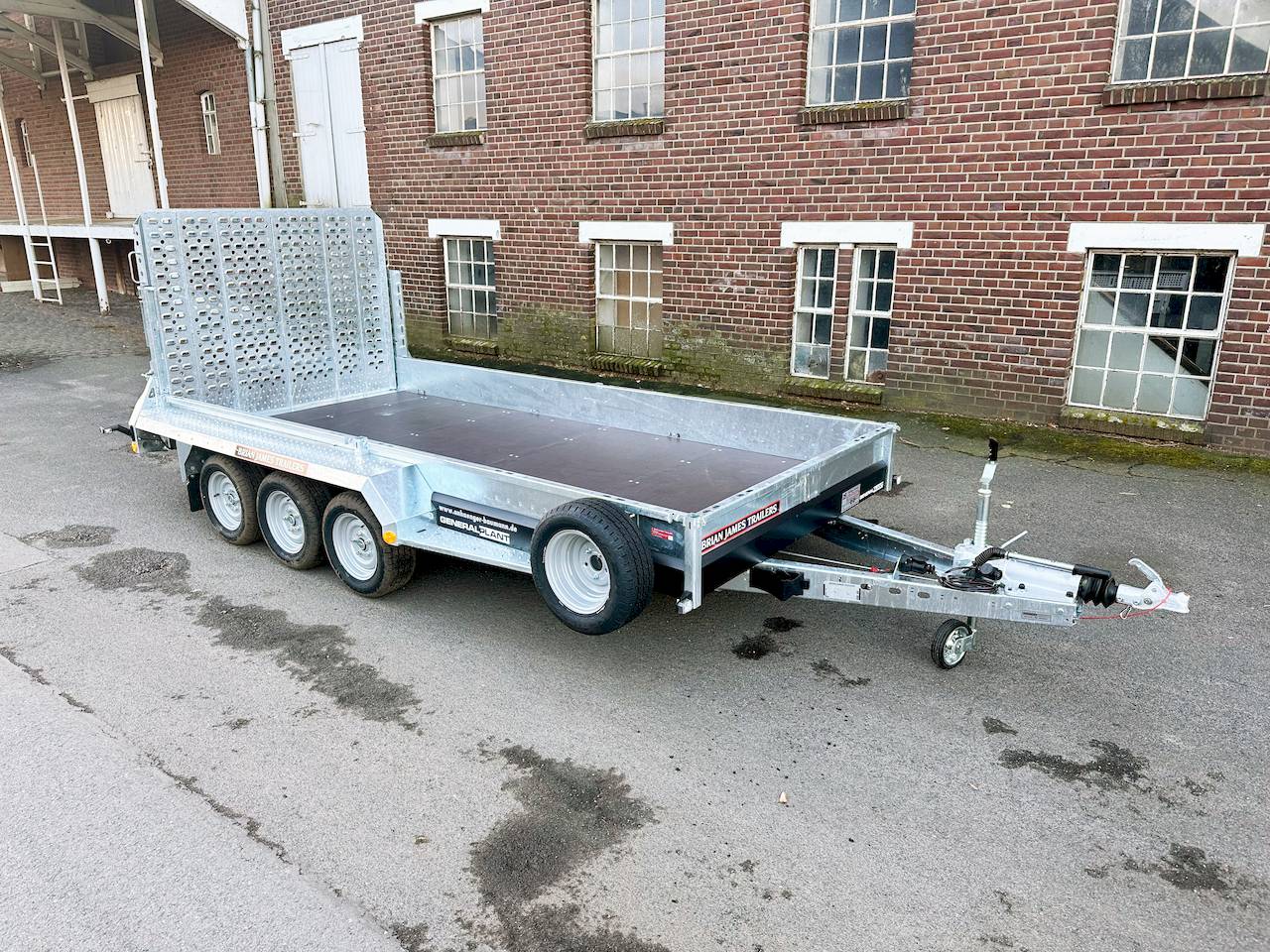 BRIAN JAMES GENERAL PLANT 551-4018-35-3-12 | TRIDEM | SCHWERLASTRAMPE