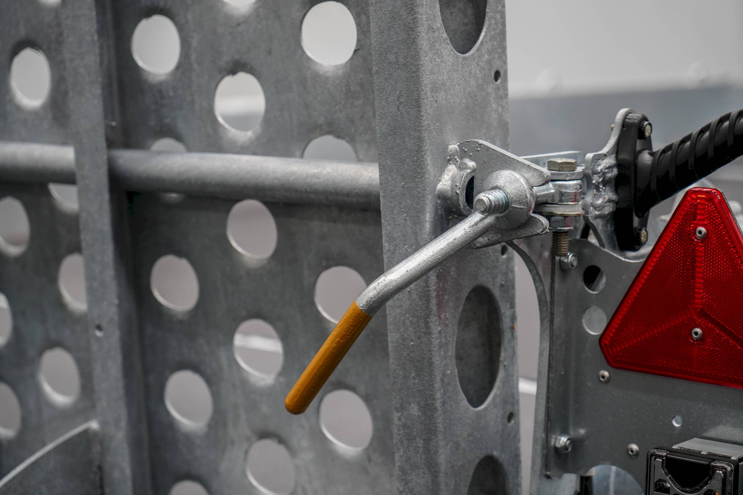 IFOR WILLIAMS GH146 TRIDEM | RAMPE