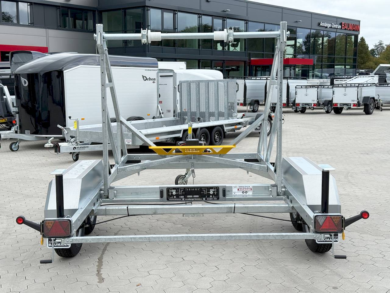 LORRIES TPB35-4925 | E-WINDE