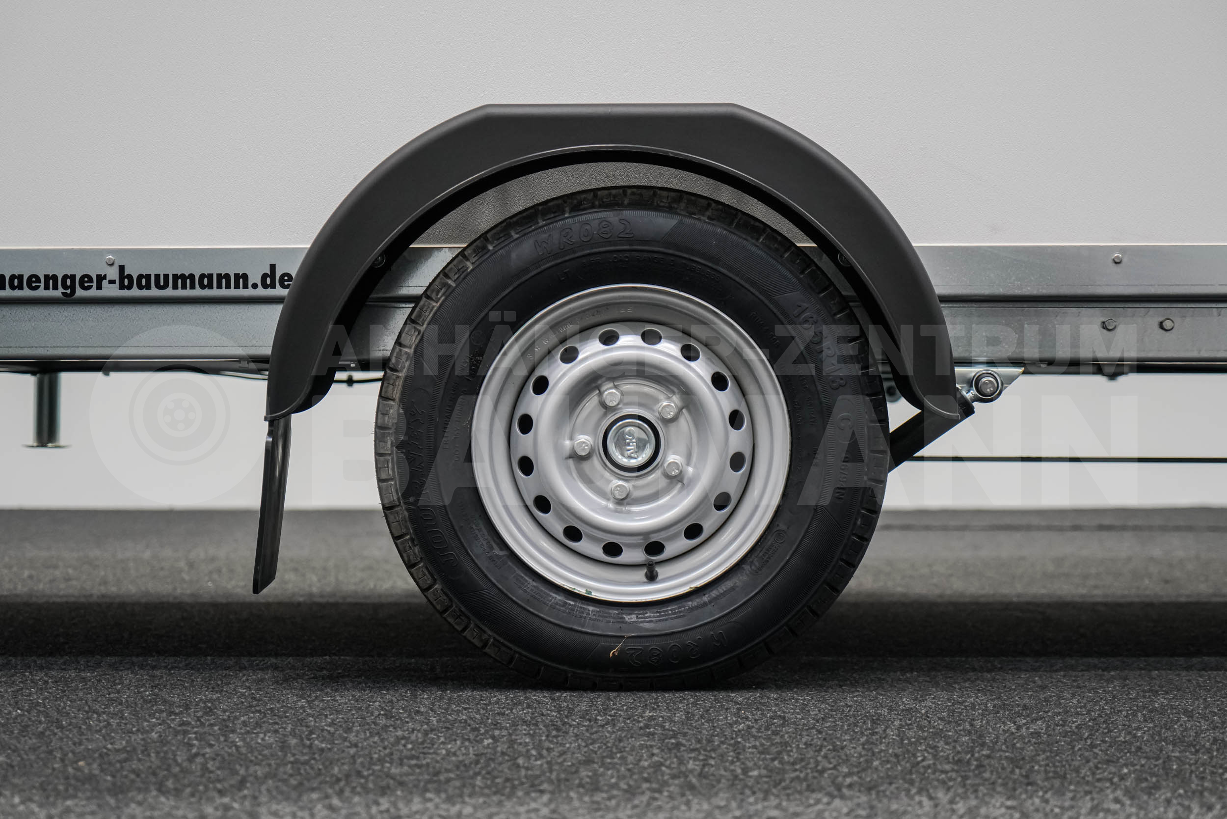 BLYSS F1336HD | RAMPE | SEITENTÜR