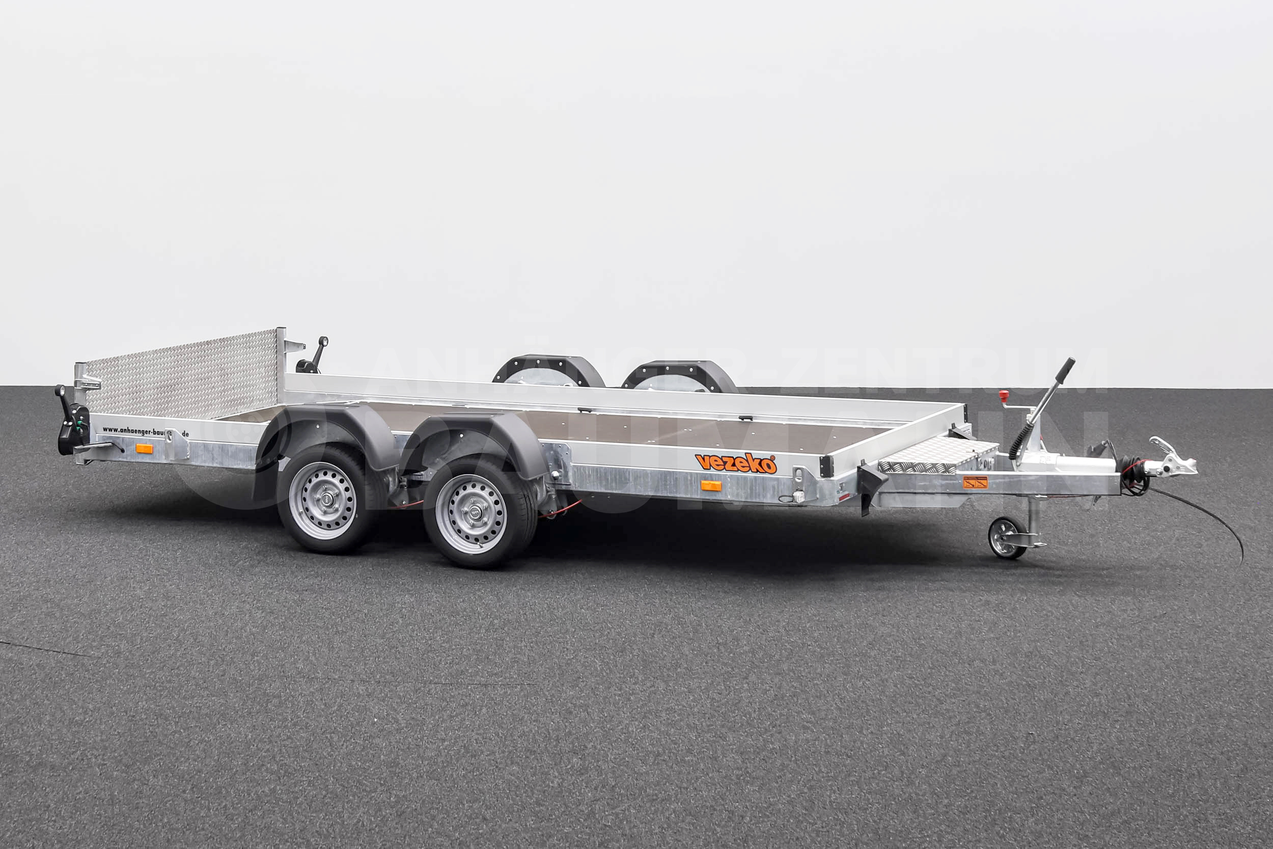 VEZEKO HUSKY CAR FB 35.39 | E-PUMPE | RAMPE