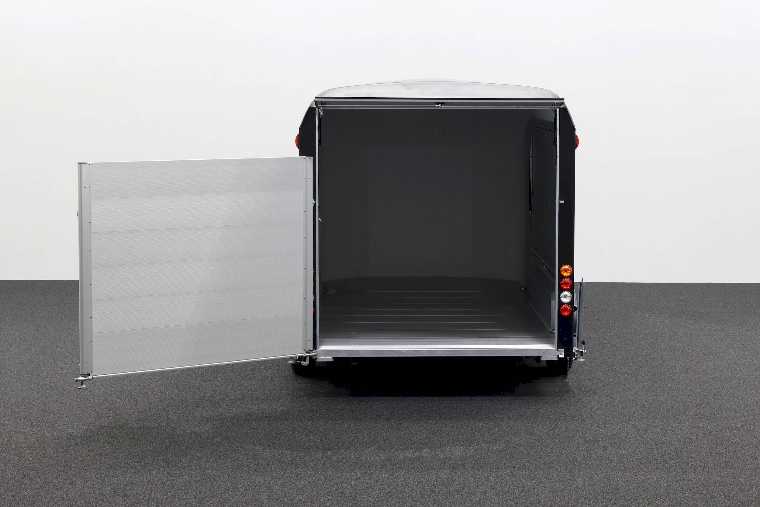 CHEVAL LIBERTE DEBON C800 ALU ROADSTER